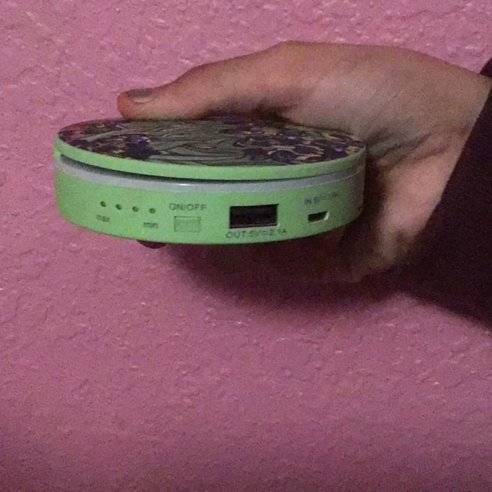 Portable charger with mirror